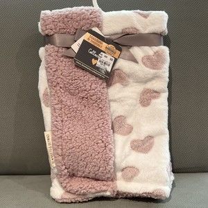 New BLANKETS & BEYOND Two Tone Flannel Baby Blanket Pink Mauve Hearts On White